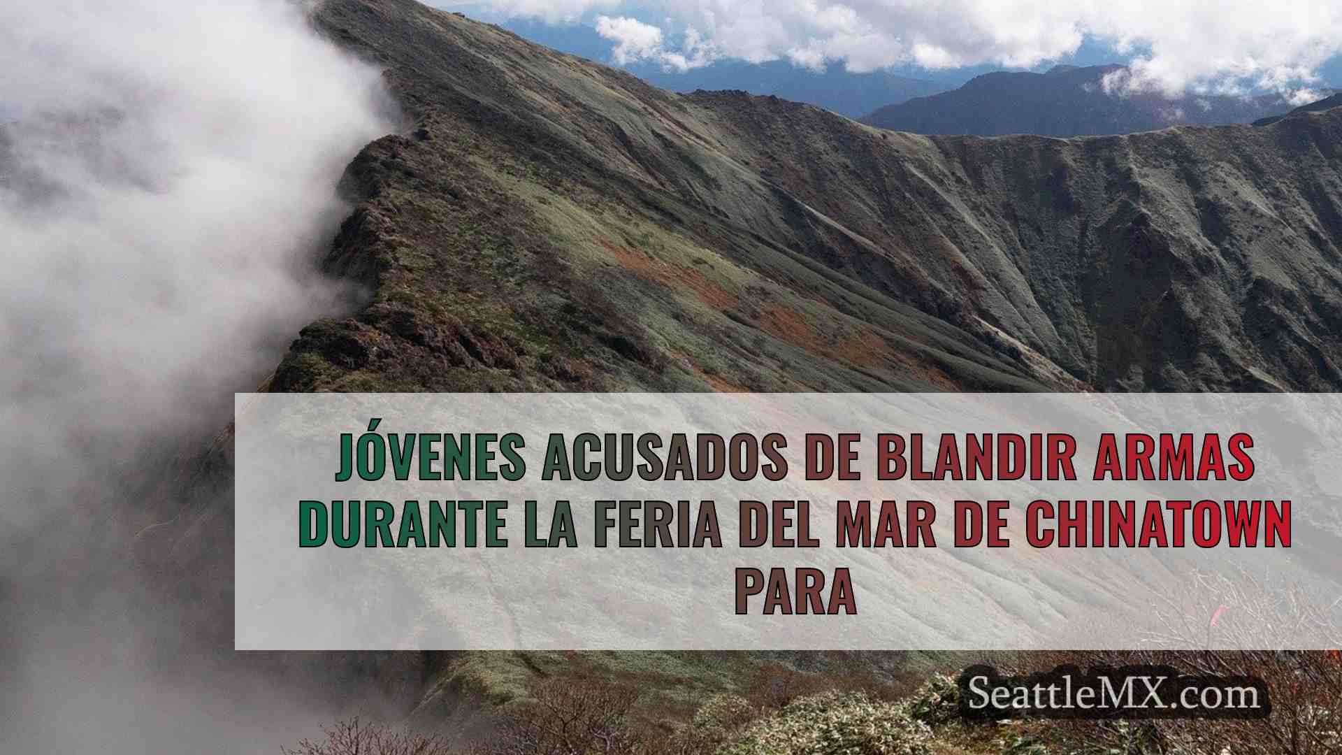 Jóvenes acusados de blandir armas
