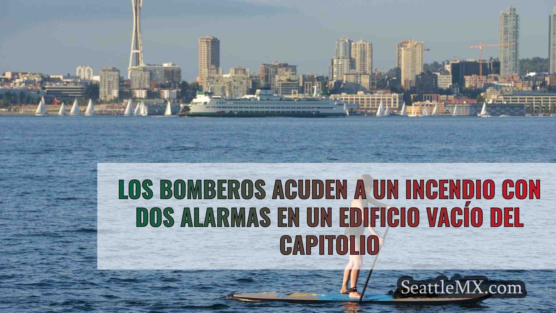 Los bomberos responden a un incendio de
