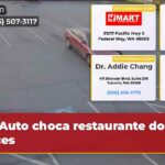 Auto choca restaurante dos veces