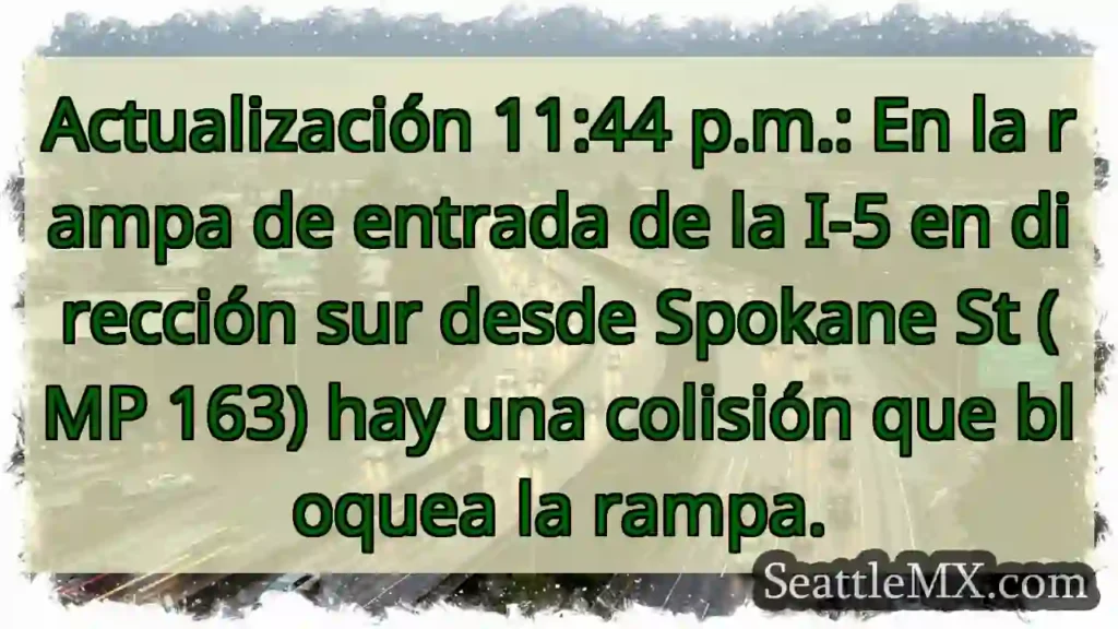 Actualización 11:44 p.m.: En la rampa de entrada