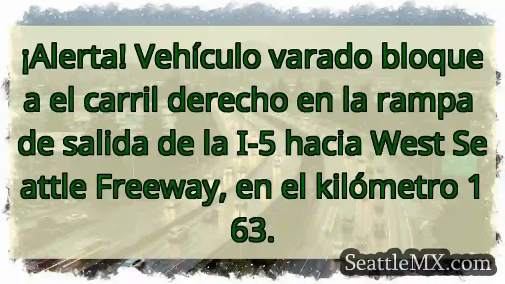 ¡Vehículo bloquea rampa I-5 W Seattle!
