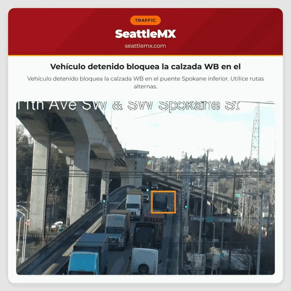Vehículo detenido bloquea la calzada WB en el