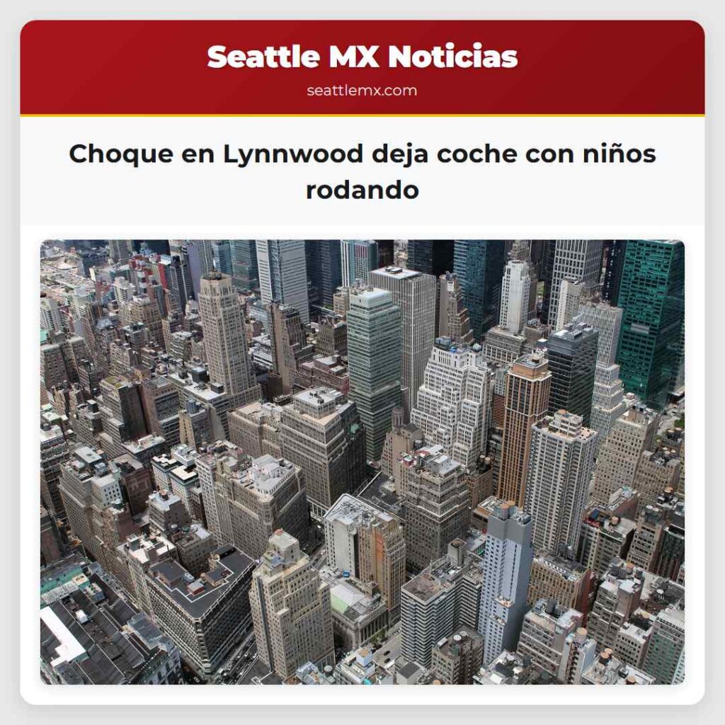 Choque en Lynnwood deja coche con niños rodando